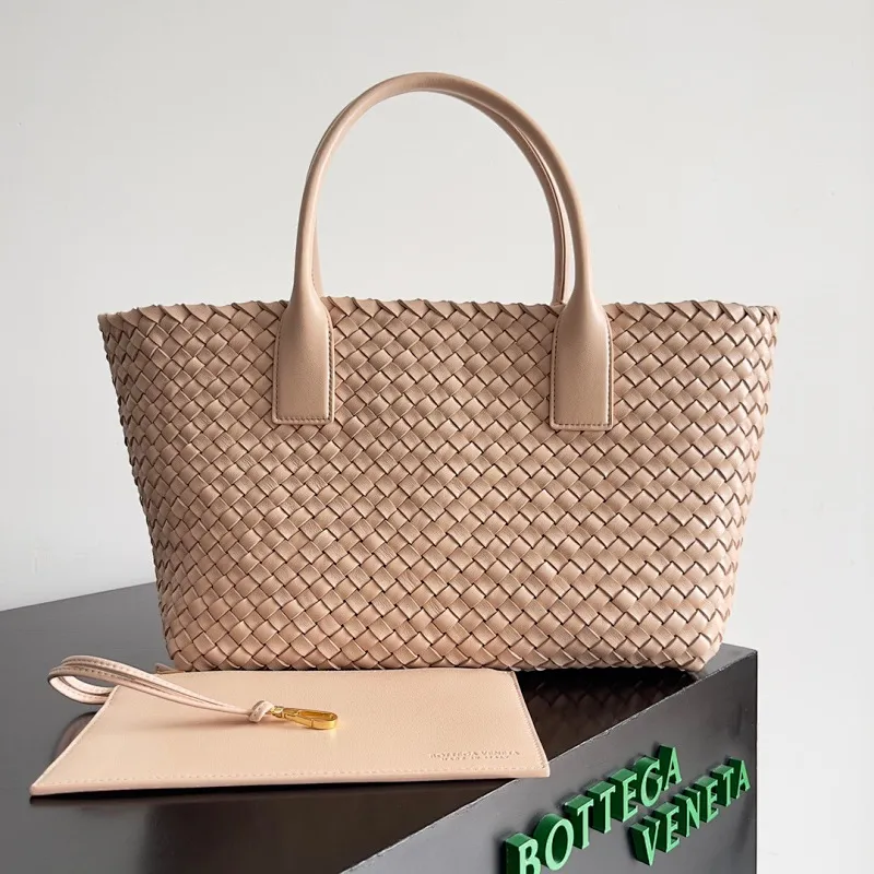 All categories 💚 Authentic bags 💚 BV 2025 new BV handbags